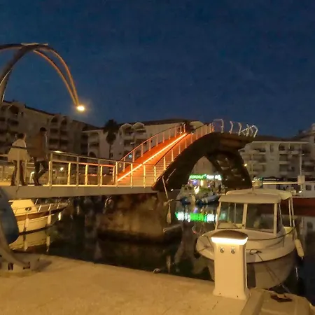 Tres Jolie A 2 Minutes De La Et Du Port De Secteur Base Nature Апартаменты