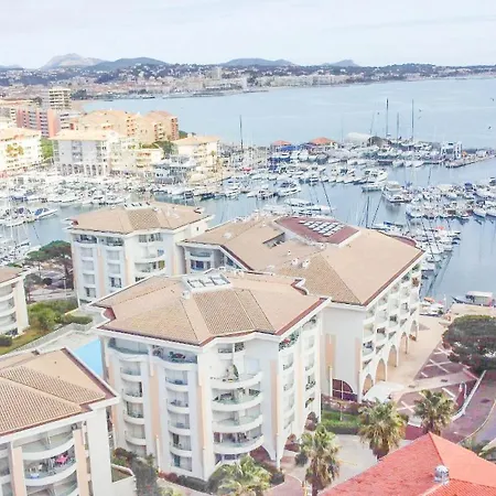Tres Jolie A 2 Minutes De La Et Du Port De Secteur Base Nature Apartment *